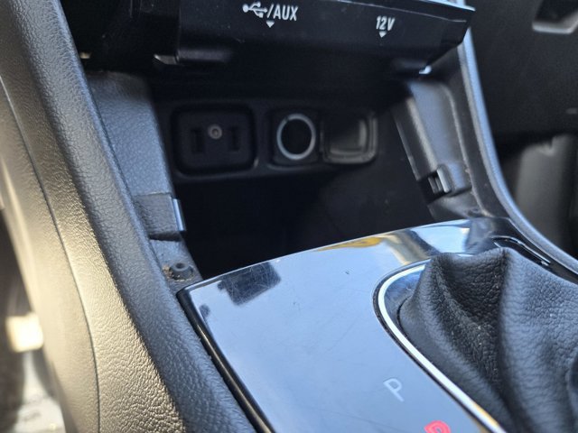 Used 2022 Buick Encore Preferred w/ Safety Package II AWD/4WD image 12