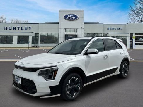 Used 2023 Kia Niro Wave w/ Wave Preserve Package FWD image 1