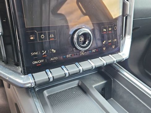 Used 2026 GMC Acadia Elevation w/ Elevation Premium Package AWD/4WD image 20