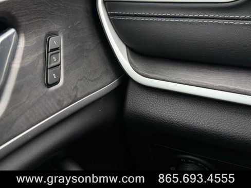 Used 2021 Jeep Grand Cherokee L Limited AWD/4WD image 26
