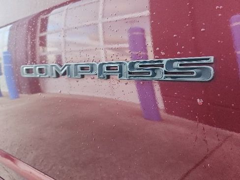 Used 2022 Jeep Compass High Altitude AWD/4WD image 15