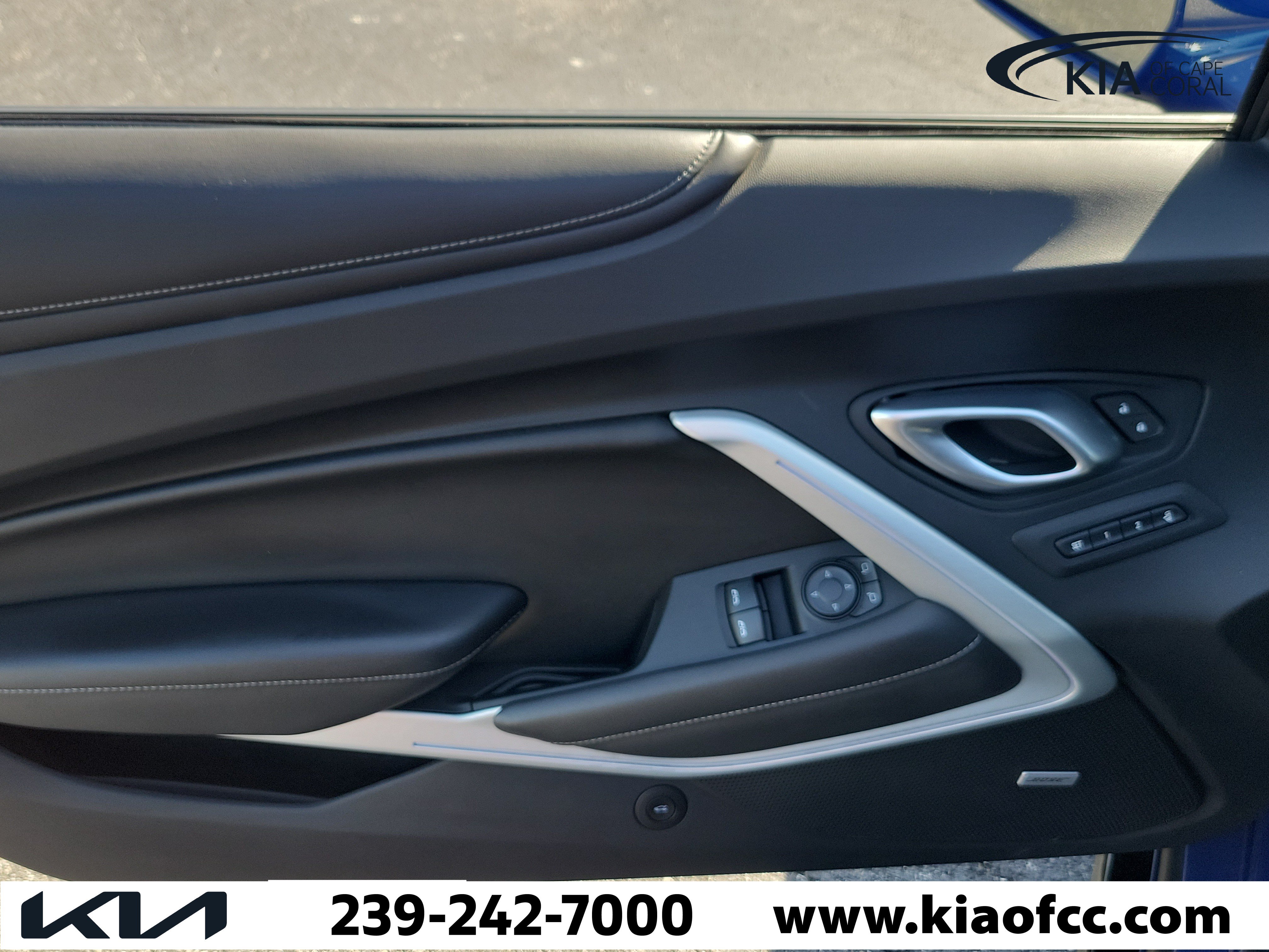 Used 2019 Chevrolet Camaro SS RWD image 18