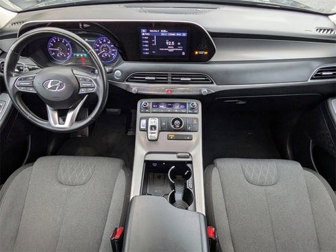 Used 2021 Hyundai Palisade SEL w/ Convenience Package image 16