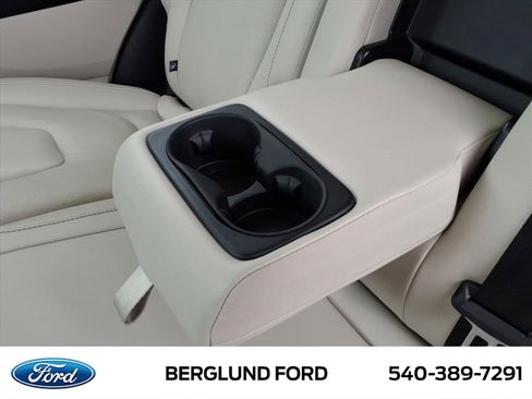 Used 2021 Ford Edge Titanium w/ Equipment Group 301A image 36