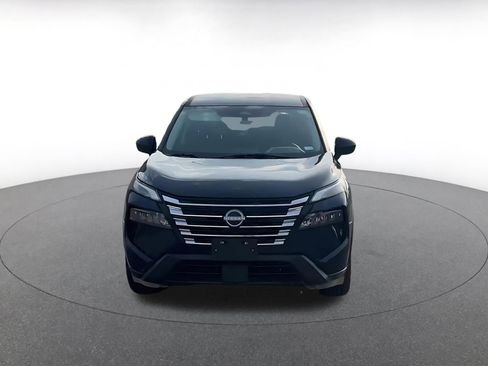 Used 2025 Nissan Rogue SV image 4