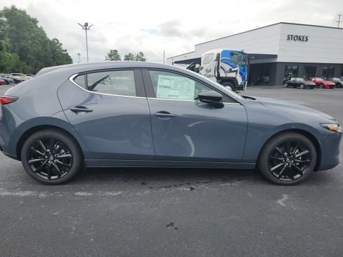 New 2025 MAZDA MAZDA3 Carbon image 10