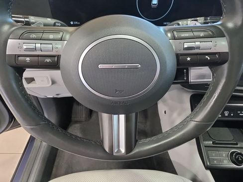 Used 2024 Hyundai Kona Limited AWD/4WD image 22