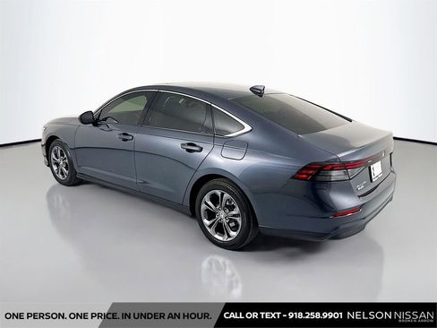 Used 2023 Honda Accord EX image 7