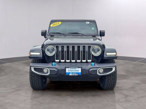 Used 2023 Jeep Wrangler Unlimited Sahara w/ Cold Weather Group AWD/4WD image 2