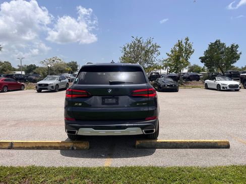 Used 2022 BMW X5 sDrive40i w/ Premium Package RWD image 5