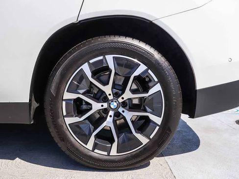 Used 2025 BMW X3 xDrive30i AWD/4WD image 10