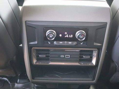 New 2025 GMC Hummer EV 2X image 28