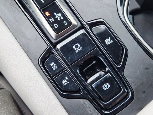 Used 2023 Lexus RX 350 w/ Accessory Package (Z1) image 29