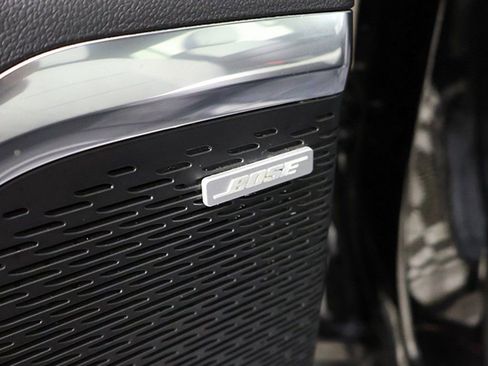 Used 2025 Chevrolet Traverse High Country w/ LPO, Cargo Package image 58