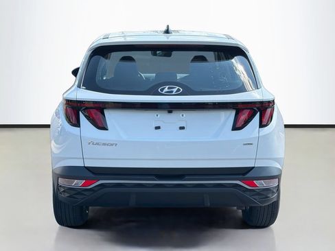 Used 2024 Hyundai Tucson SE AWD/4WD image 6