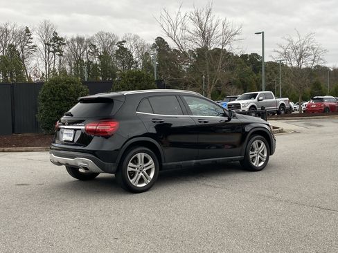 Used 2019 Mercedes-Benz GLA 250 250 image 3