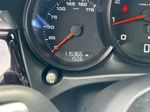 Used 2019 Porsche Macan AWD/4WD image 17