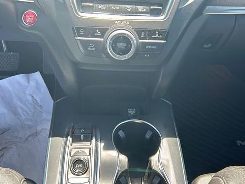 Used 2020 Acura MDX SH-AWD w/ Technology Package image 23