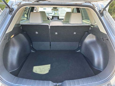 Used 2022 Toyota Corolla Cross L FWD image 25