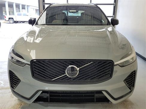 New 2026 Volvo XC60 B5 Plus w/ Protection Package Premier image 4