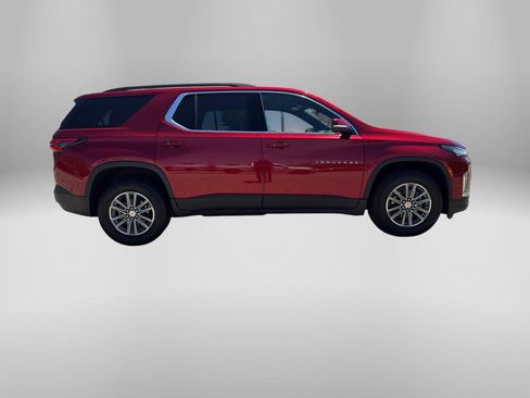 Used 2023 Chevrolet Traverse LT w/ LPO, Floor Liner Package AWD/4WD image 5