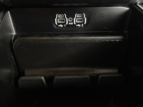 Used 2024 RAM 2500 Big Horn w/ Off Road Package AWD/4WD image 31