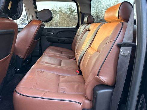 Used 2011 GMC Sierra 1500 SLT image 17