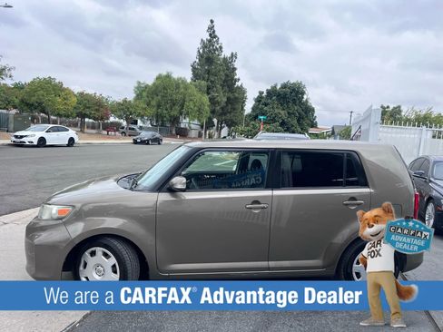 Used 2012 Scion xB image 6