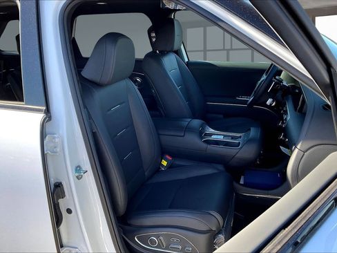 New 2026 Hyundai Palisade Calligraphy FWD image 10