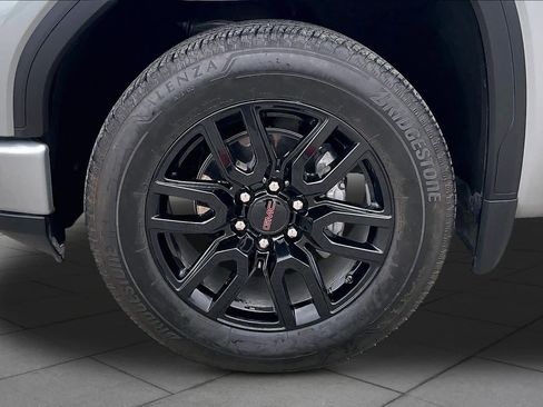 Used 2025 GMC Sierra 1500 Elevation AWD/4WD image 16