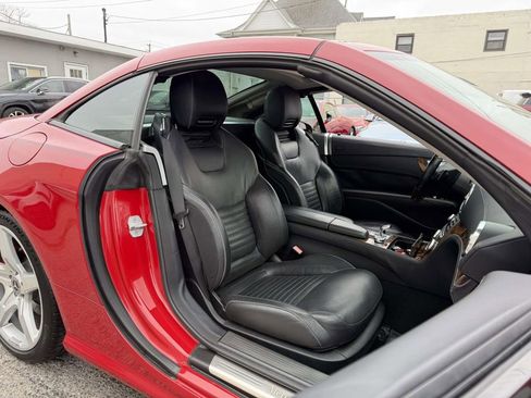 Used 2013 Mercedes-Benz SL 550 image 10