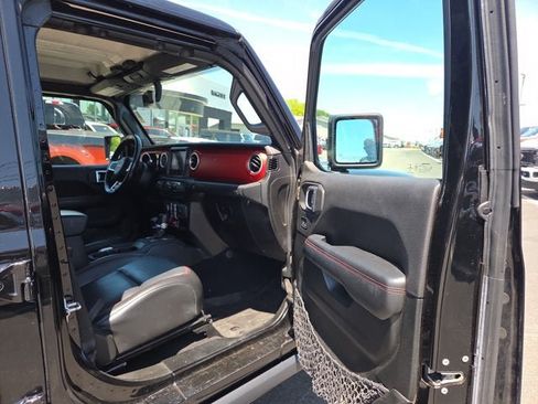 Used 2021 Jeep Gladiator Rubicon AWD/4WD image 13