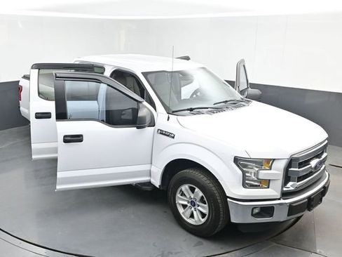Used 2016 Ford F150 XLT RWD image 45
