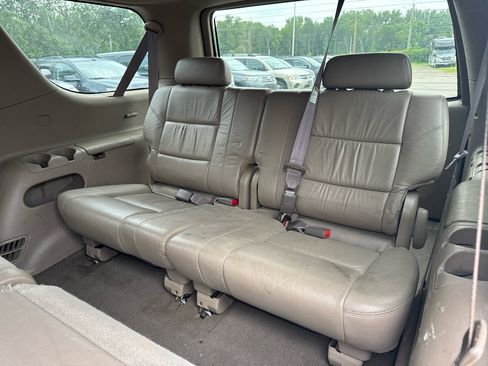Used 2001 Toyota Sequoia SR5 image 11
