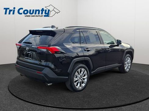 Used 2025 Toyota RAV4 XLE Premium w/ Weather Package AWD/4WD image 8