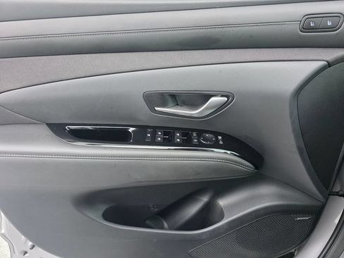 Used 2025 Hyundai Tucson Limited AWD/4WD image 27