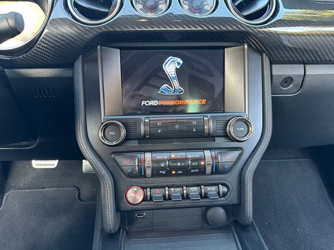 Used 2020 Ford Mustang Shelby GT500 w/ Technology Package image 65