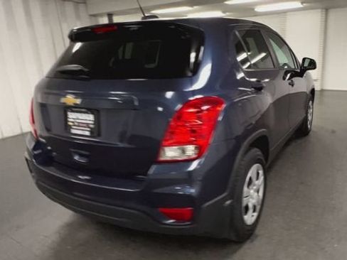 Certified 2019 Chevrolet Trax LS w/ Tint and Cruise Package FWD image 8