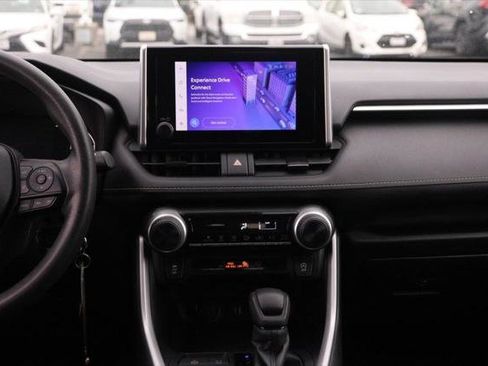 Certified 2024 Toyota RAV4 LE AWD/4WD image 23