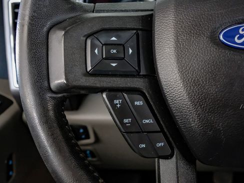 Used 2020 Ford F150 XLT w/ Equipment Group 302A Luxury AWD/4WD image 16