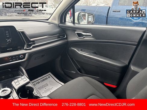 Used 2023 Kia Sportage LX image 13