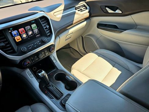 Used 2018 GMC Acadia SLT FWD image 33