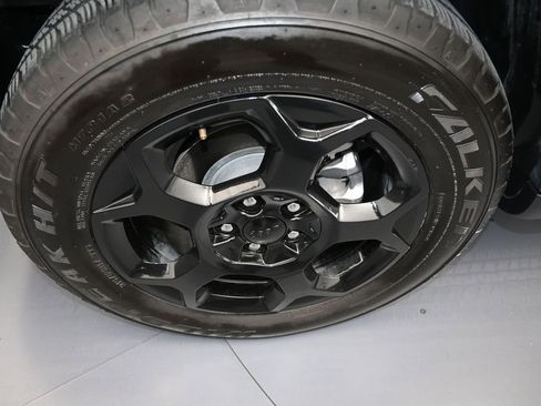 Used 2023 Jeep Compass Trailhawk image 41