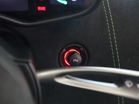 Used 2017 McLaren 570S RWD image 28