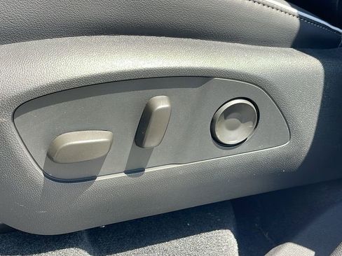 New 2025 Buick Enclave Sport Touring w/ Power Package image 11