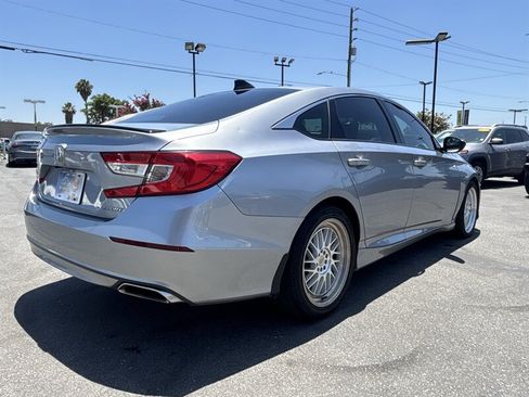 Used 2022 Honda Accord Sport image 8