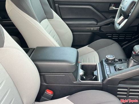 Certified 2026 Toyota Tacoma TRD Sport AWD/4WD image 13