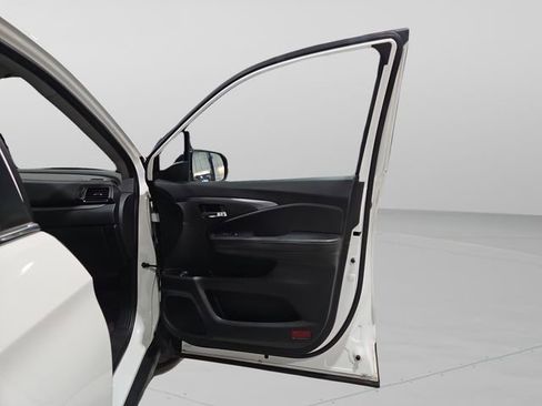 Used 2020 Honda Pilot EX-L image 30