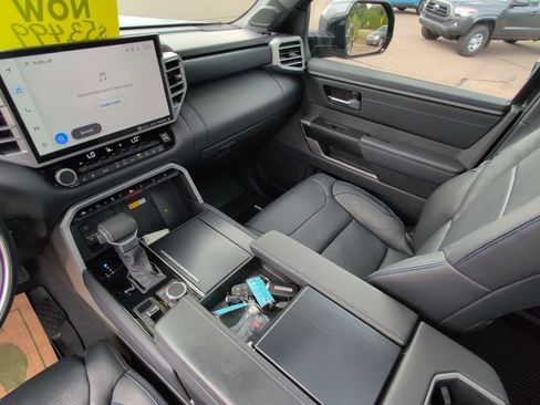 Used 2024 Toyota Tundra Platinum AWD/4WD image 22
