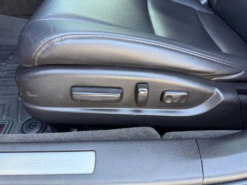 Used 2018 Acura TLX V6 SH-AWD image 37